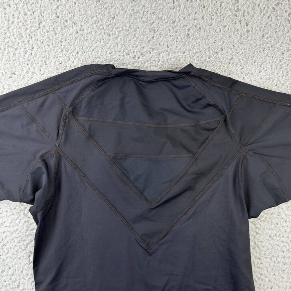 DFND Recovery Compression Training Short Sleeve Shirt Running Black Men’s Large - Picture 11 of 12